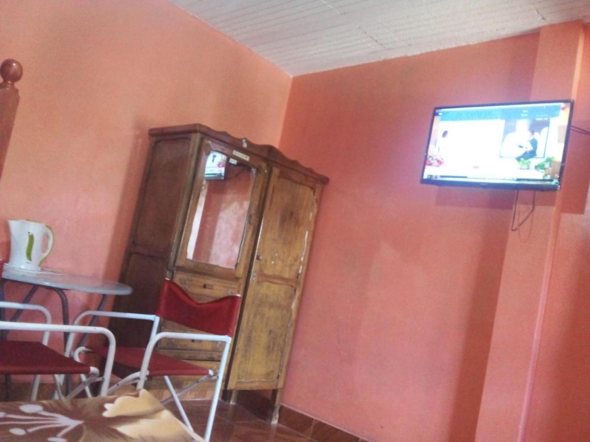 Hostal Lucero Humahuaca Luaran gambar